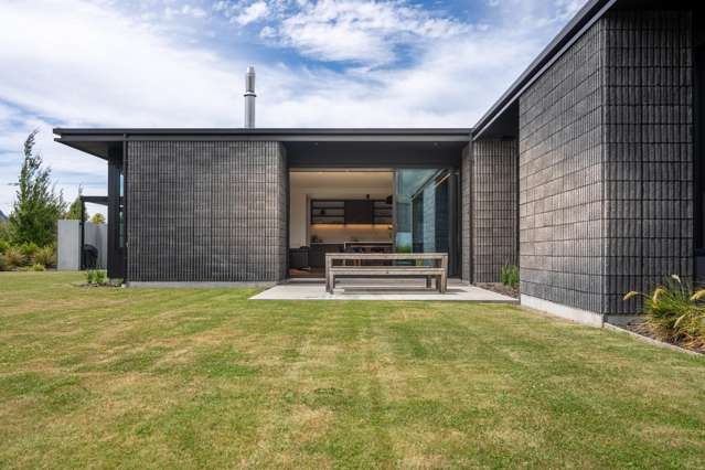 Superb in Concrete and Steel