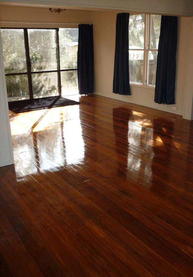 A/8 Serjeant Street Henderson_4