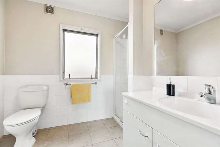 180/172 Mcleod Road Te Atatu South_9