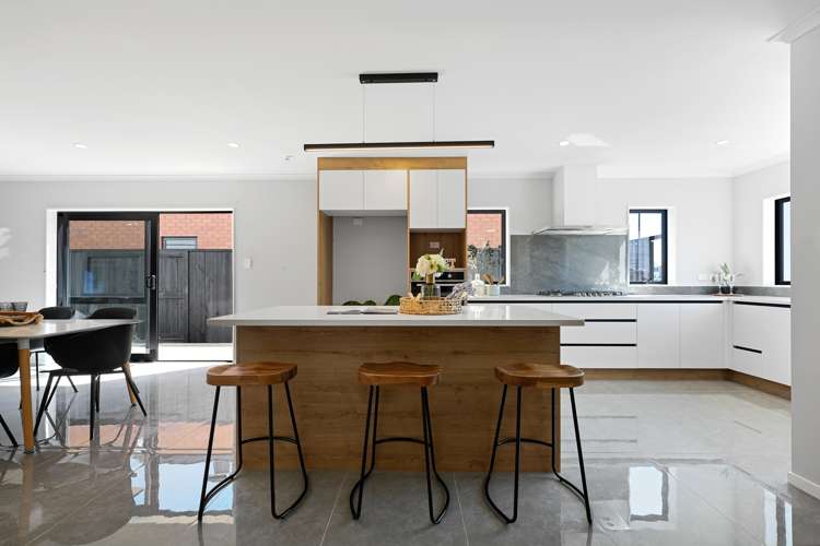 3 Earp Crescent Chartwell_7