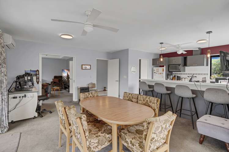 288 Southfield Drive Lincoln_7