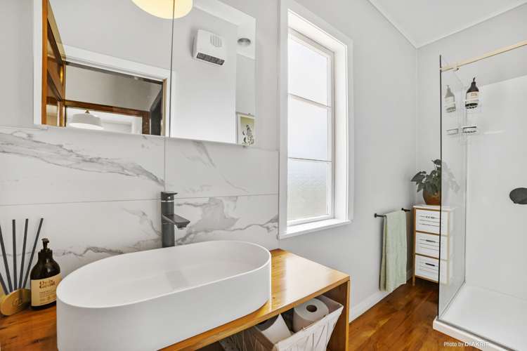 16 Rodney Street Waiwhetu_6