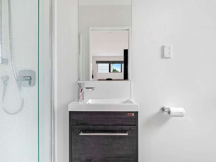 76 Accolage Boulevard Kumeu_20