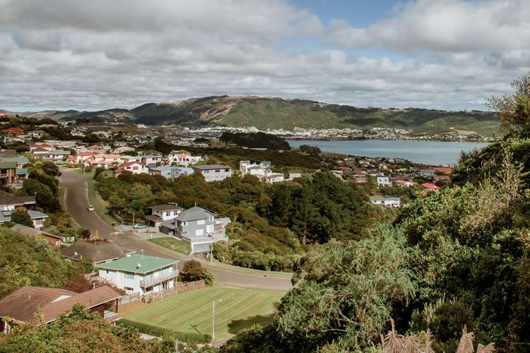 11b Solway Place Papakowhai_0