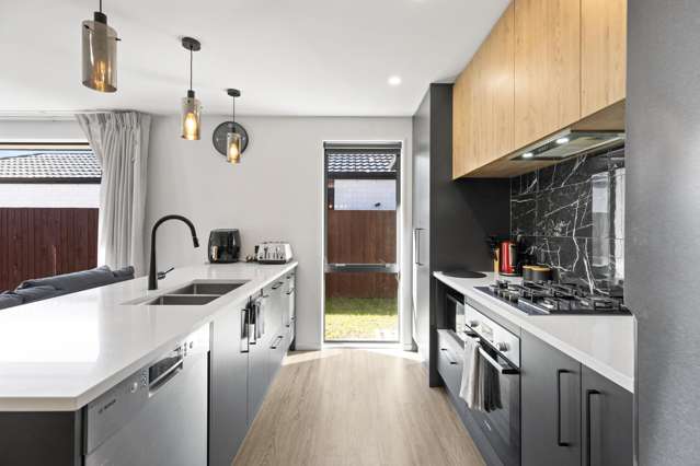 26 Stud Road Yaldhurst_2