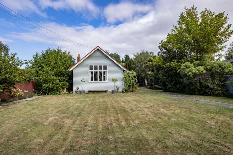 29 Pembertons Road Sefton_10