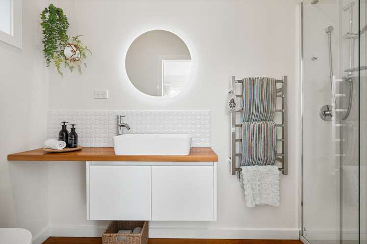 33 Dryden Street Sumner_19