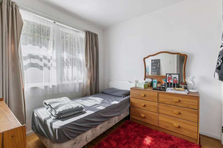 29 Rowandale Avenue Manurewa_10