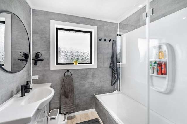 11 McConnell Street Mataura_1