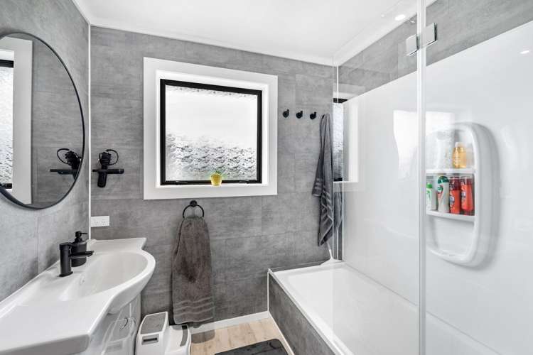 11 McConnell Street Mataura_1