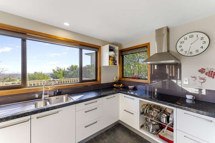 2/55 Whaka Terrace Huntsbury_7