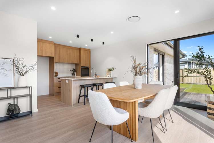 55 Benashet Drive Lincoln_24