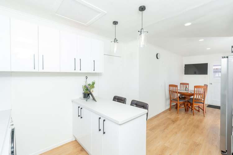 9 & 9A Odette Street Bader_29