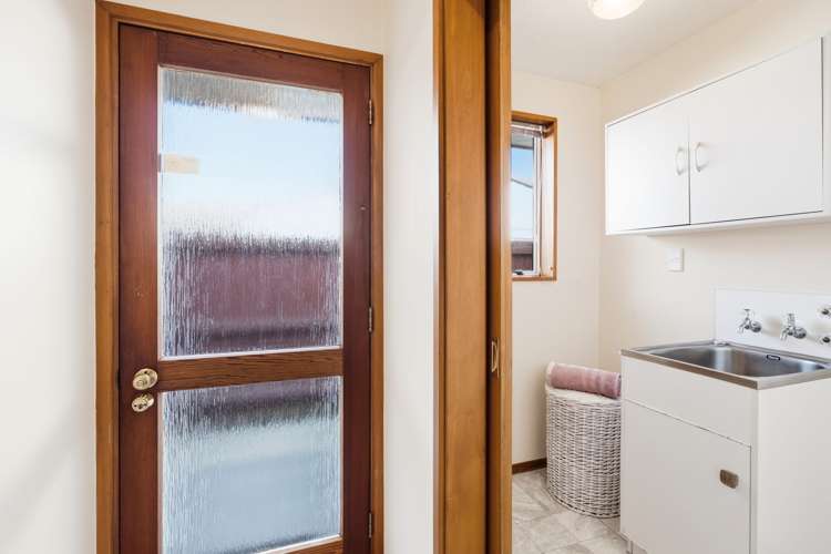 83 Vivian Street Burwood_14