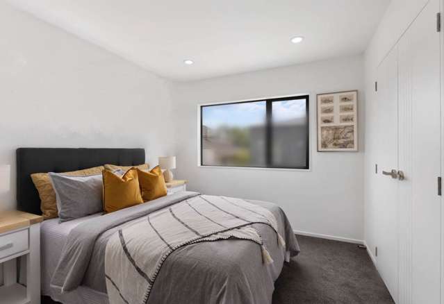 2/77 Glenmore Road Sunnyhills_3