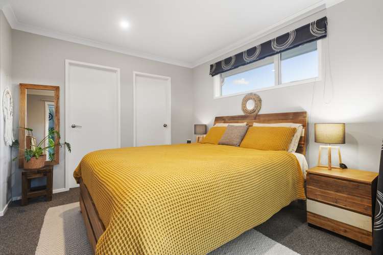 21 Bob Carter Place Welcome Bay_11