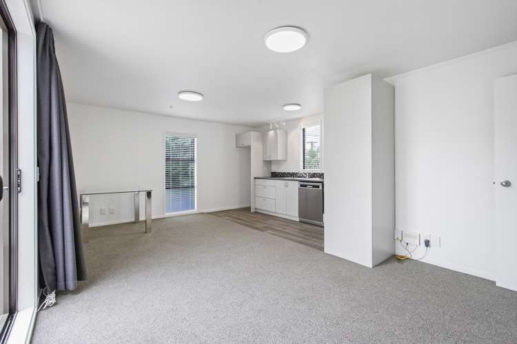 2/41 Ely Street Christchurch Central_6