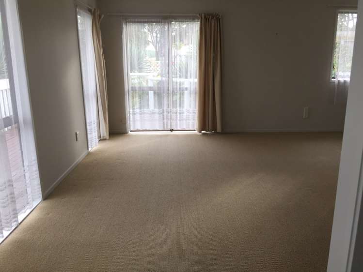 4 Fitzherbert Avenue West Harbour_5