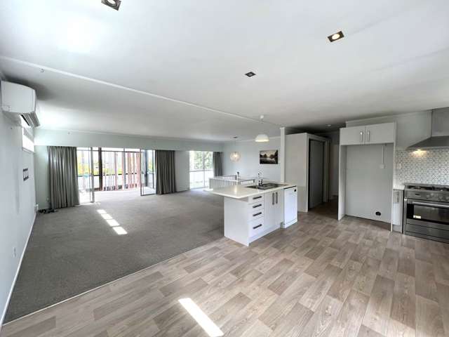 Spacious Three-Bedroom Home with Modern Comfort