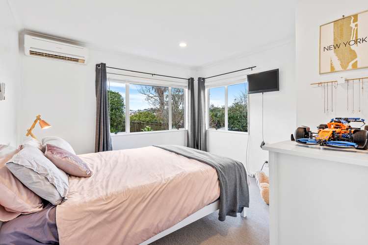27 Caversham Drive Torbay_18