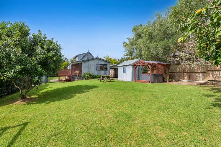 48 D'Oyly Drive Stanmore Bay_1
