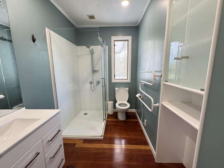 145 Golf Road 11422_8