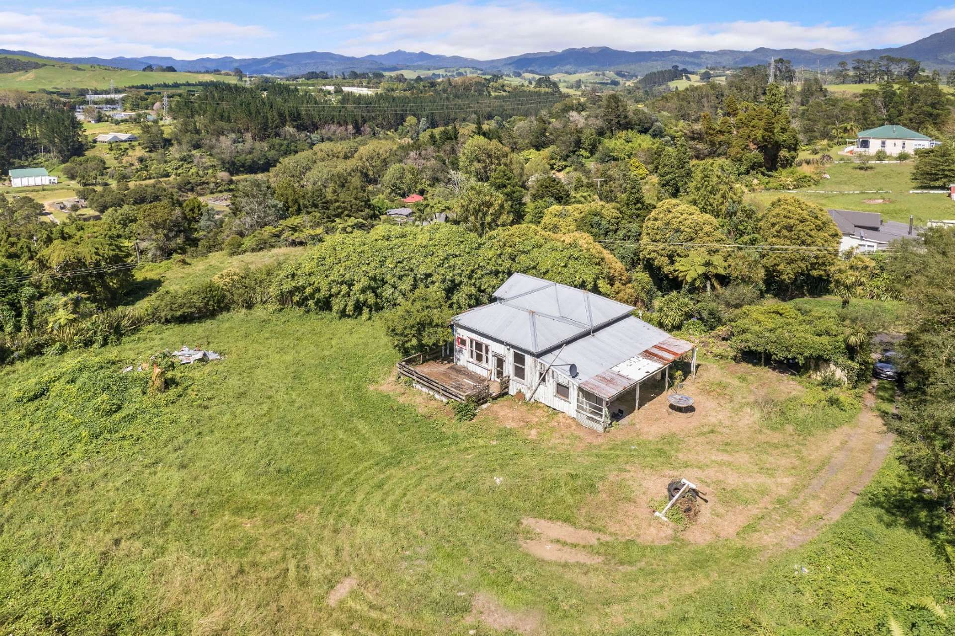 2 Abbott Road Waikino_0