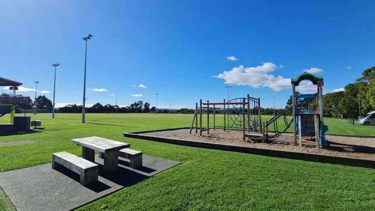 148 Mcleod Road Te Atatu South_13