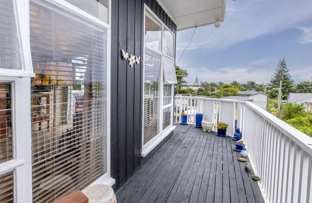 72 Park Avenue Waitarere Beach_1