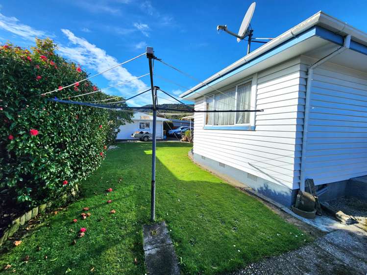 24 Palmerston Street Greymouth_17