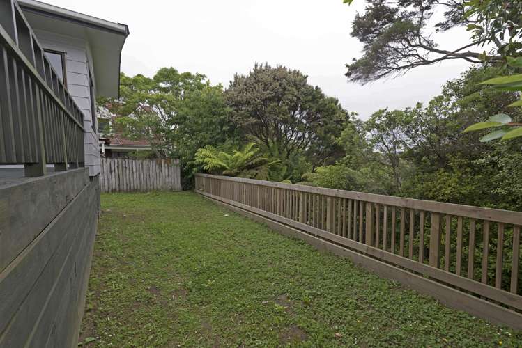 2/36 Takapu Street Henderson_16