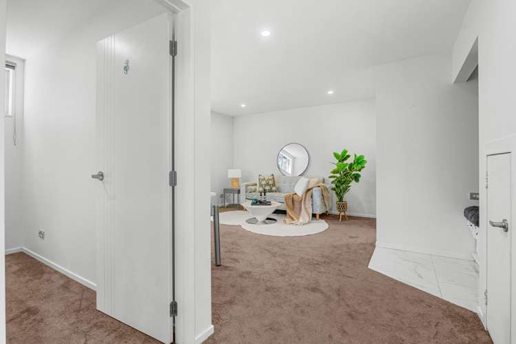 2/61 Albrecht Avenue Hillsborough_24