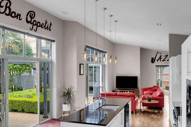 5 Featherstone Drive Flagstaff_17