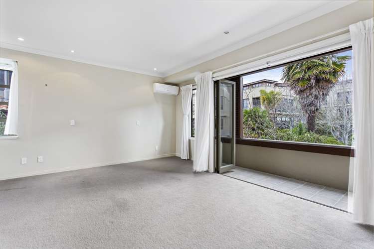 16 Furneaux Way Remuera_12