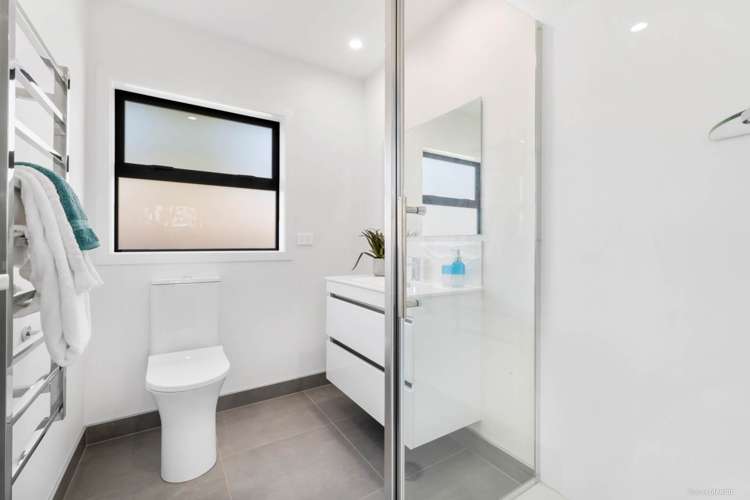 14 Ardkeen Place East Tamaki_9