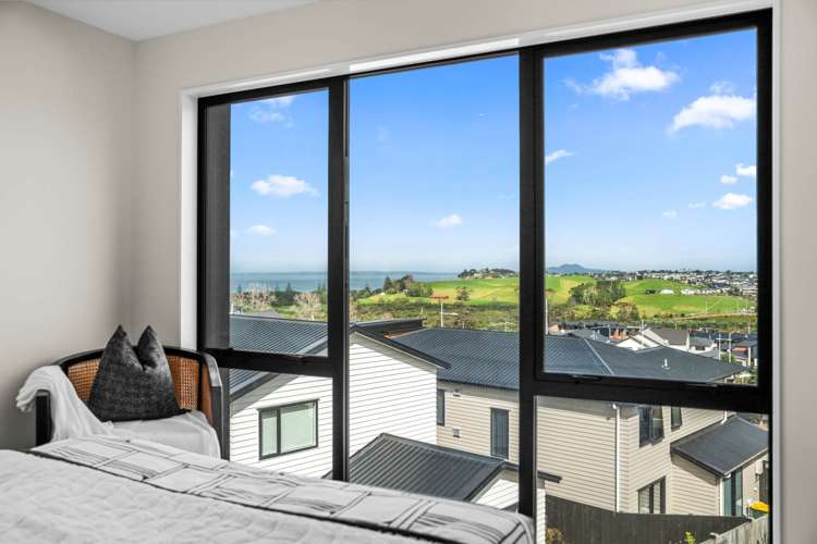 5 Pakirikiri Street Long Bay_15