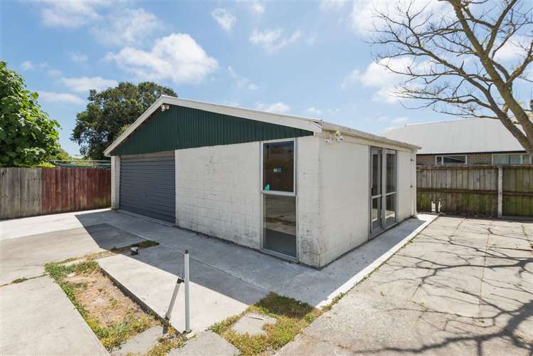 7 Joy Street Shirley_5