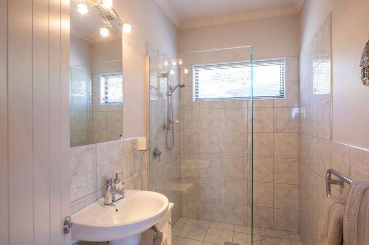 1 Newman Street Waimataitai_32
