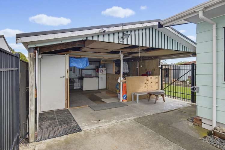 13 Douglas Street Levin_23