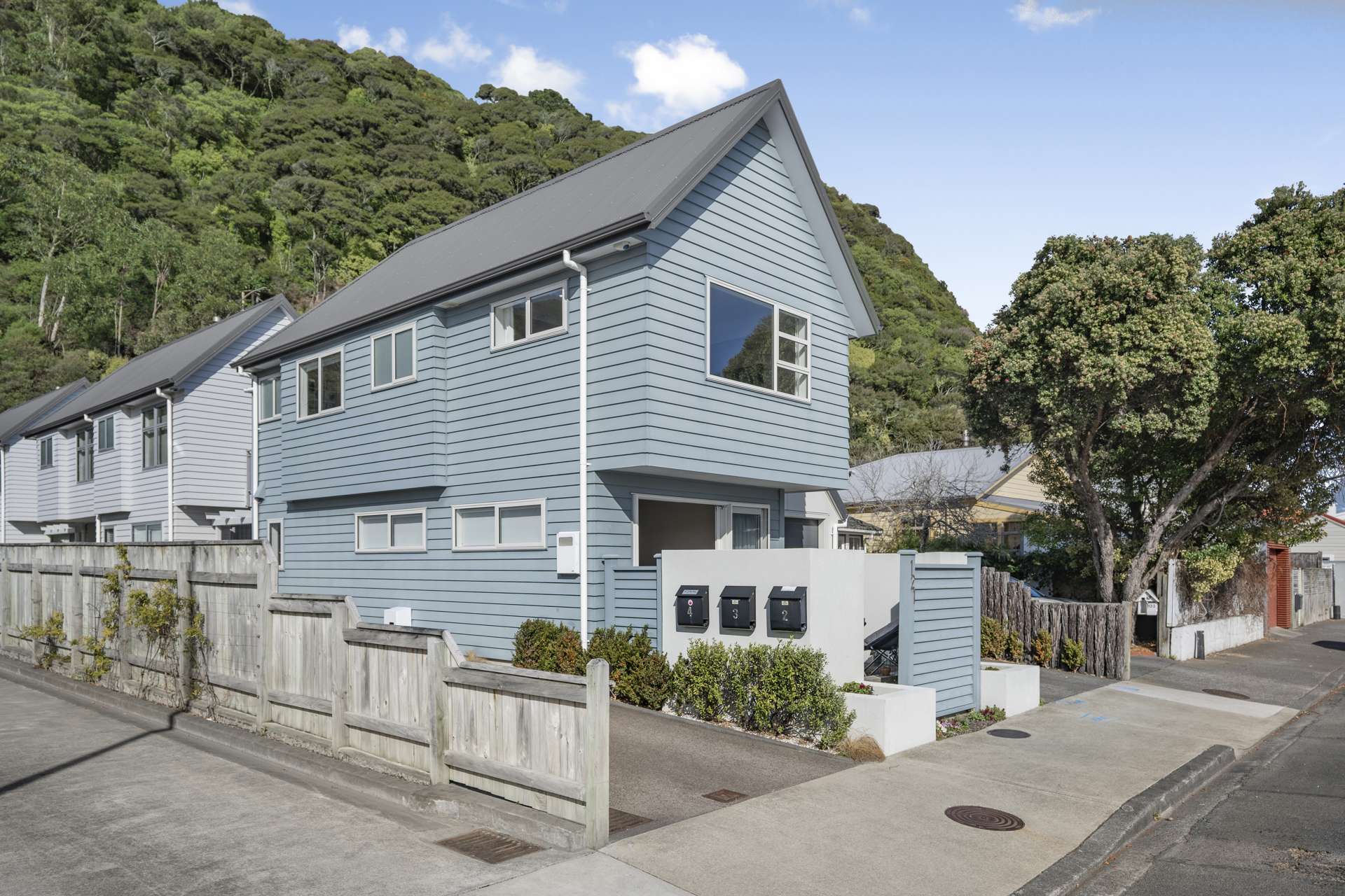 1/121 Muritai Road Eastbourne_0