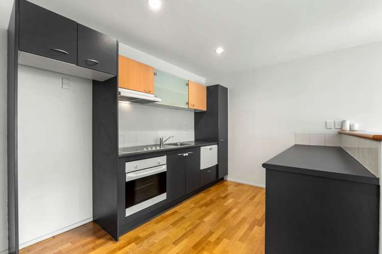 32/99 Mays Road Onehunga_4