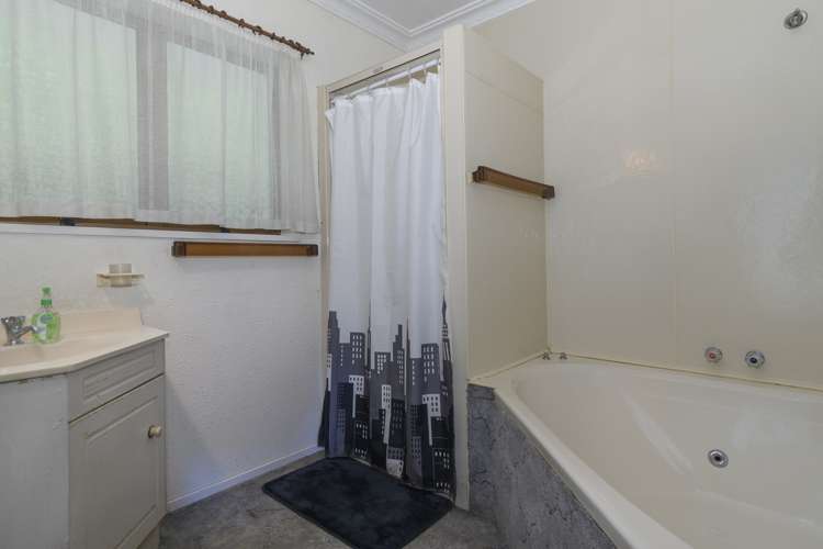 181 Pillans Road Otumoetai_13