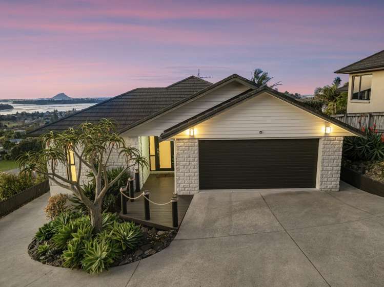 25 Aurora Avenue Welcome Bay_26