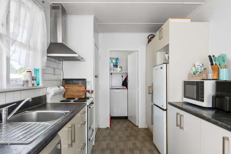 61 Owen Road Outer Kaiti_3