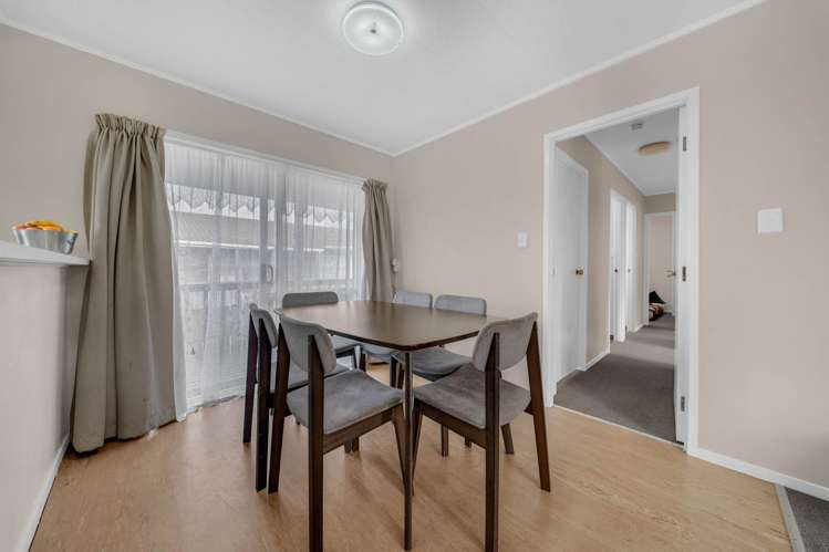 27 Secretariat Place Randwick Park_12