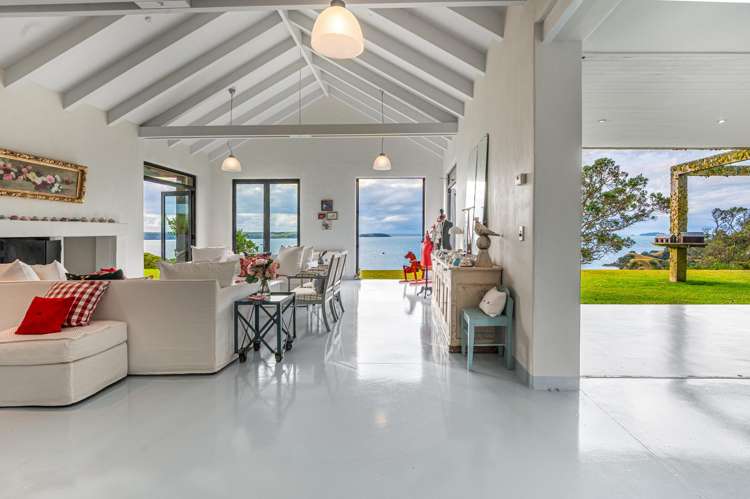 155 Nick Johnstone Drive Waiheke Island_21