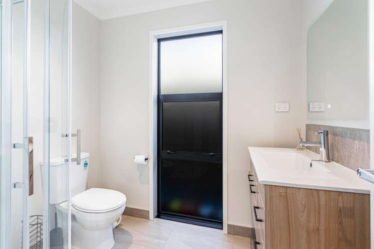 16 Houhora Street Westgate_12