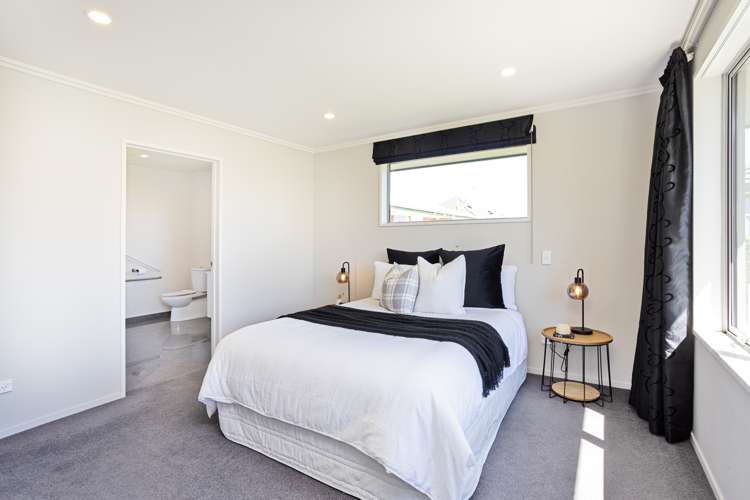 152 Newcastle Street Windsor_12