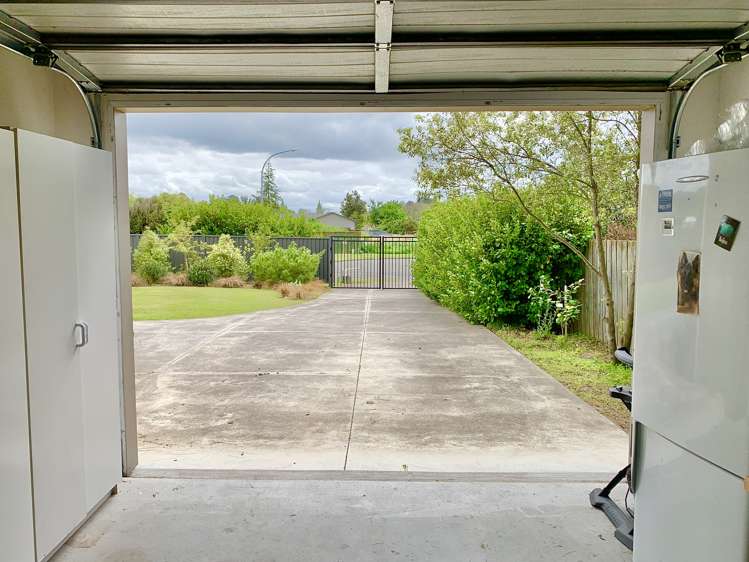 8 Latham Stubbs Crescent Waipawa_22