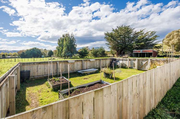 481 Pohangina Valley East Road Pohangina_16
